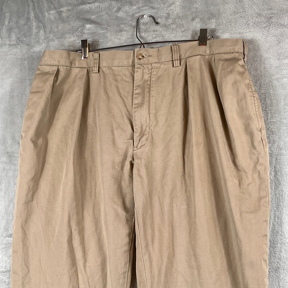 Polo Ralph Lauren Mens 40T Classic Fit Pleated Khakis Beige Cotton Pants Preppy - Picture 2 of 11